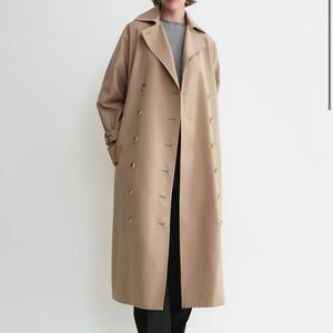 TOTEME Signature trench size Medium